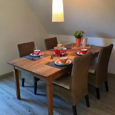 Apartment Im Gruenen Lugde